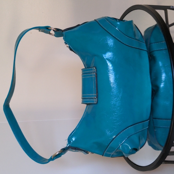 Teal medallion shoulder bag - Picture 11 of 11
